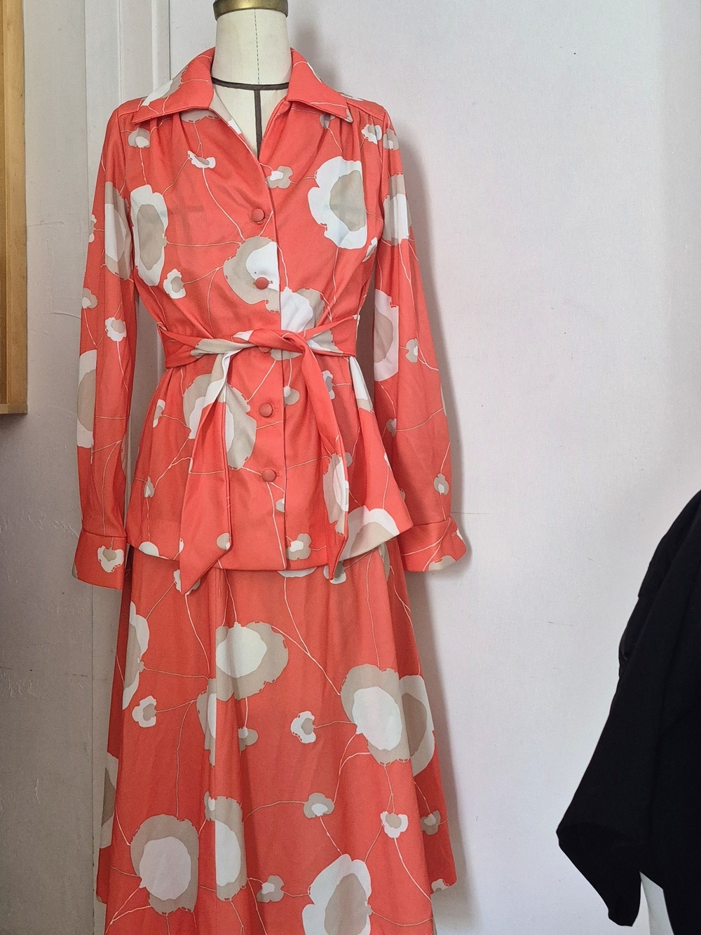 Vintage 70s Coral Floral Two-Piece Set with Tie Waist